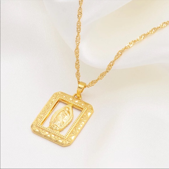 NEW Mother Mary Gold Holy religious faith necklace - Picture 2 of 2